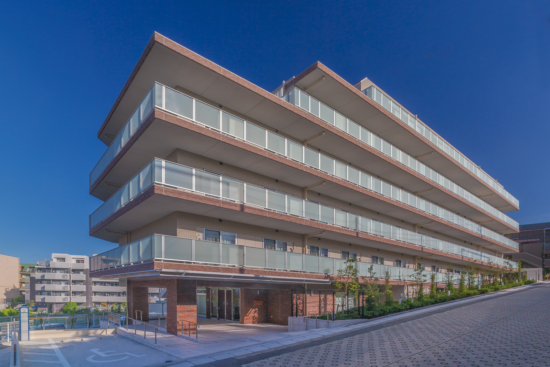 ニチイホーム中馬込の外観